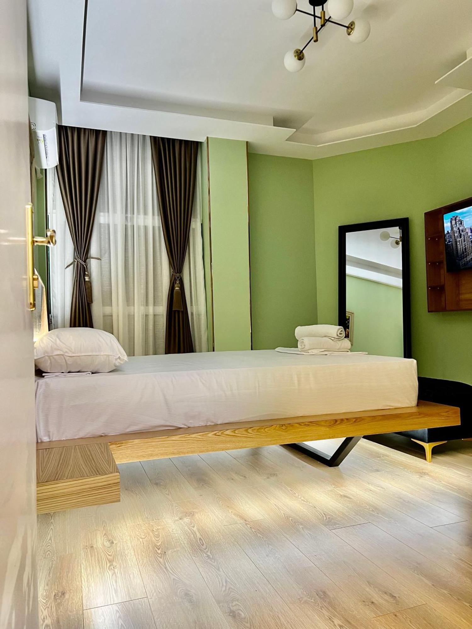 Spiranca Luxury Suites 티라나 외부 사진