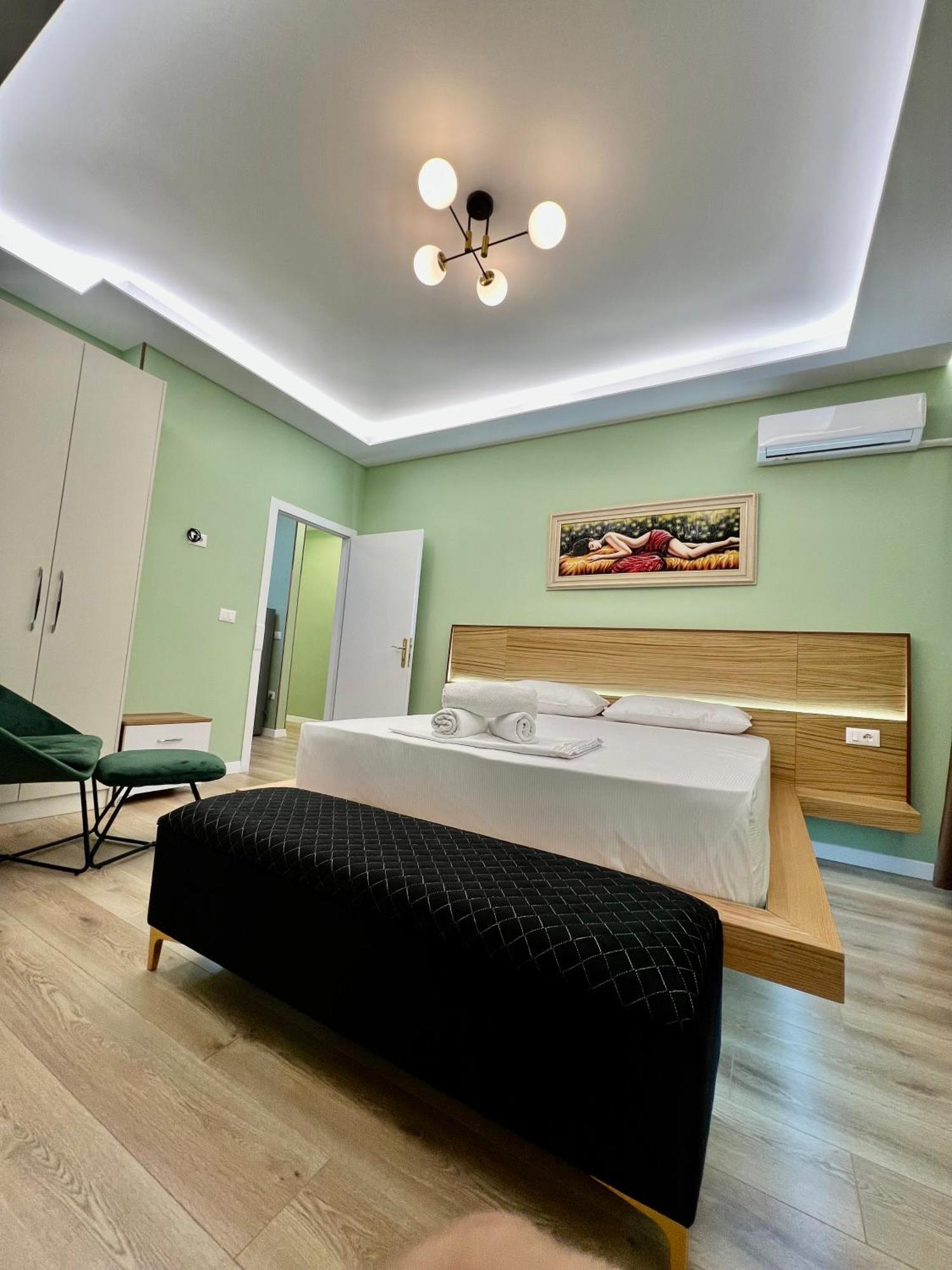 Spiranca Luxury Suites 티라나 외부 사진