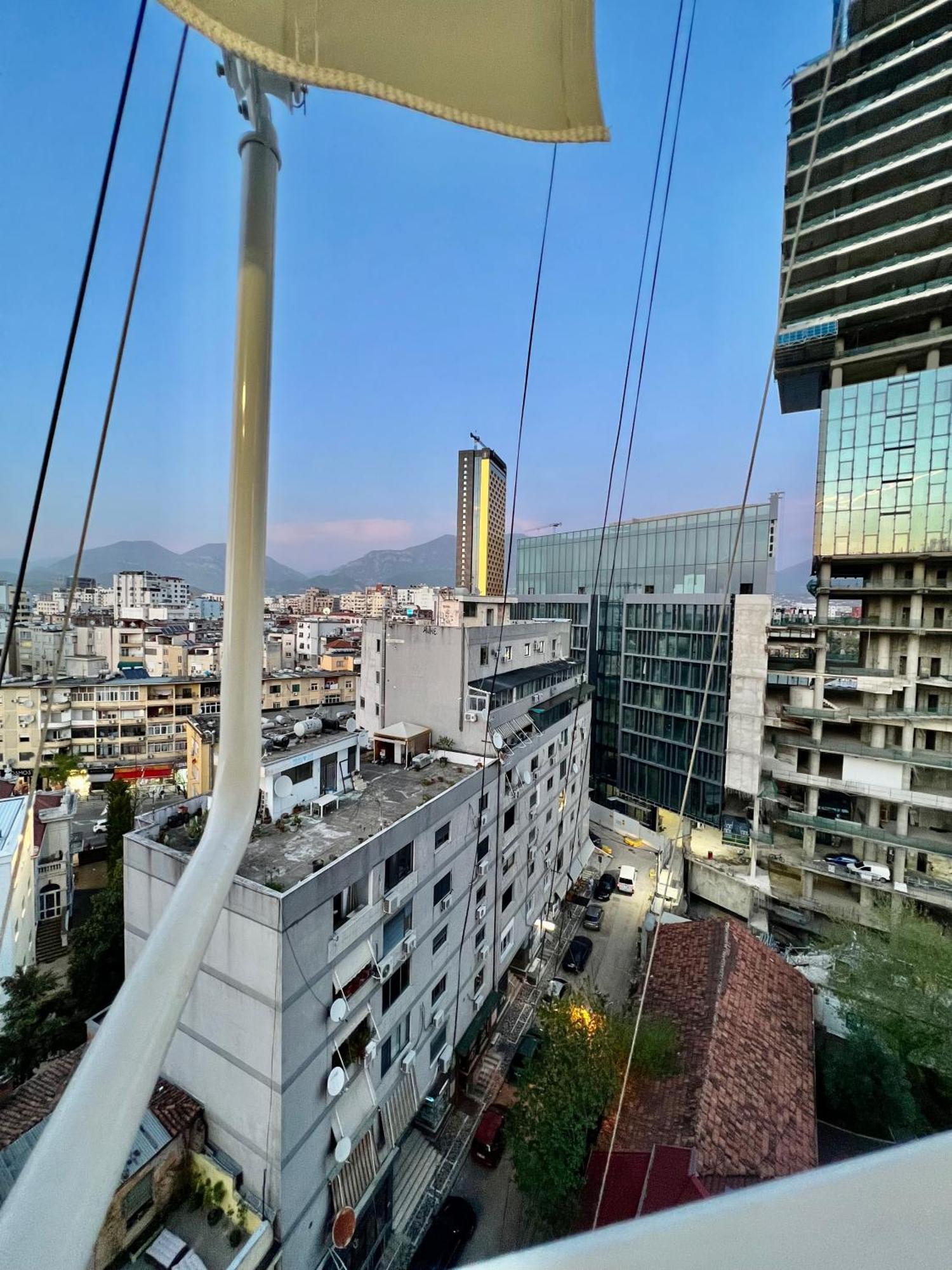 Spiranca Luxury Suites 티라나 외부 사진