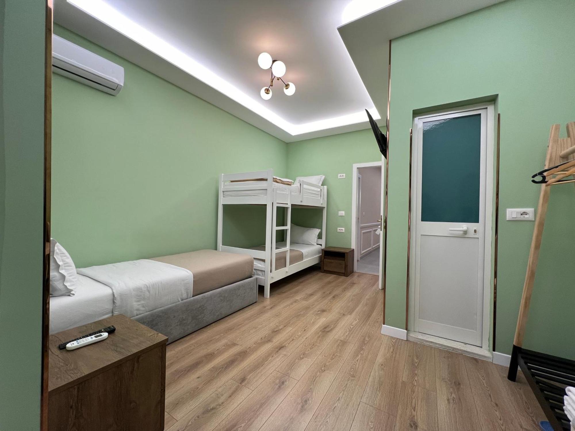 Spiranca Luxury Suites 티라나 외부 사진