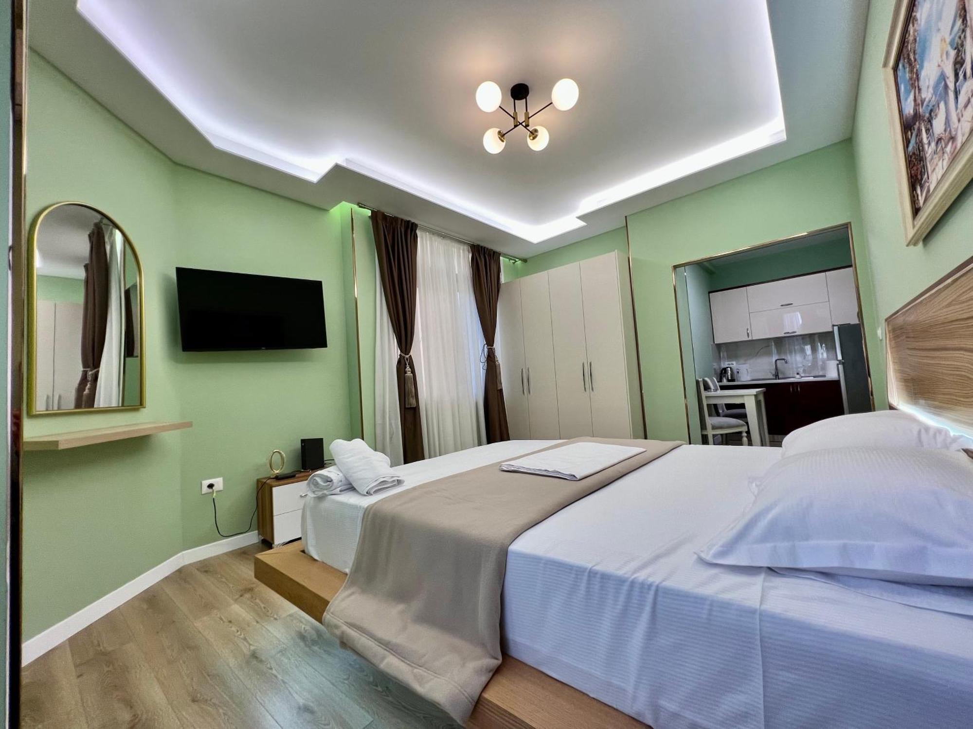 Spiranca Luxury Suites 티라나 외부 사진